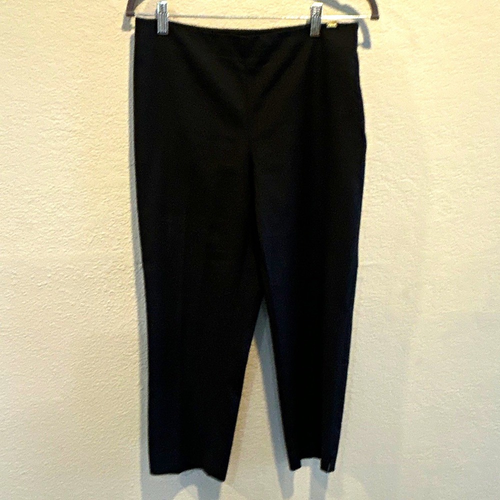 St. John Women's Black Dress Pants Flat Front Zip Closure Slit Solid Size 6